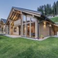 Case belle e green alla scoperta delle due case gemelle Rubner Haus in legno ecologiche al 100%